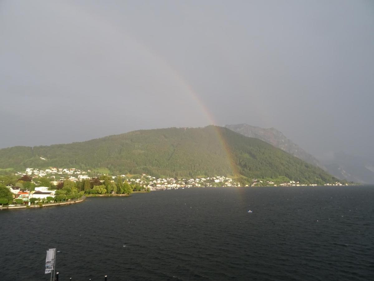 Fantastic Lake And Mountain View, First Row Lakeside Gmunden Exterior foto